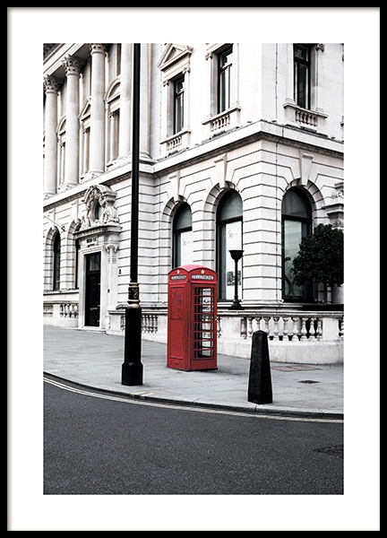 Red Telephone Box Poster no grupo Studio Collections / Studio Cosmopolitan em Desenio AB (11362)