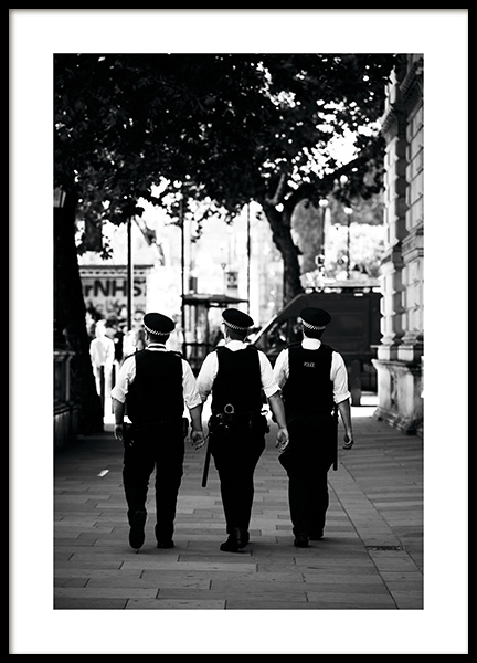 London Police Poster no grupo Studio Collections / Studio Cosmopolitan em Desenio AB (11376)