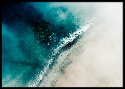 Beach and Sea Aerial Poster no grupo Posters  / Natureza / Tropical em Desenio AB (12063)