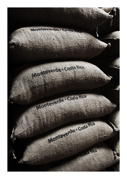 Coffee Bean Bags Poster / Pinturas de cozinha em Desenio AB (10826)