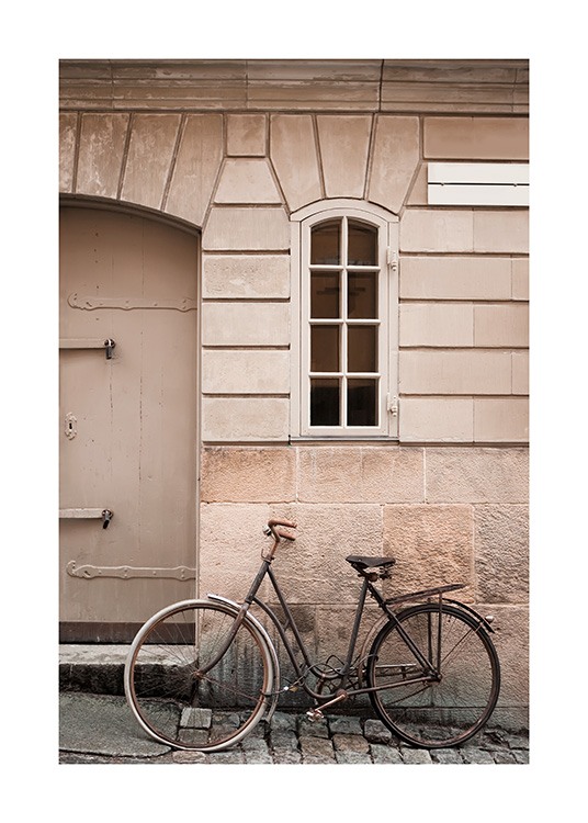Bike in Old Town Poster / Arte fotográfica em Desenio AB (11579)