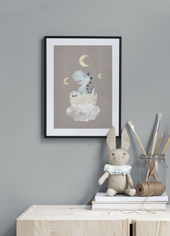  – Ilustração de um dinossauro pequeno azul dentro de um ovo no topo de uma nuvem sob um fundo castanho