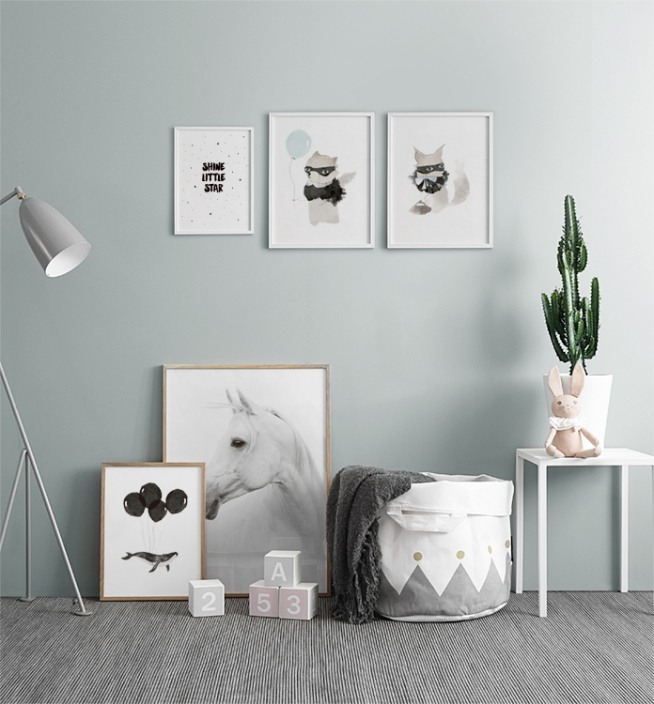 Mr Raccoon Blue Poster  / Bebé em Desenio AB (7778)