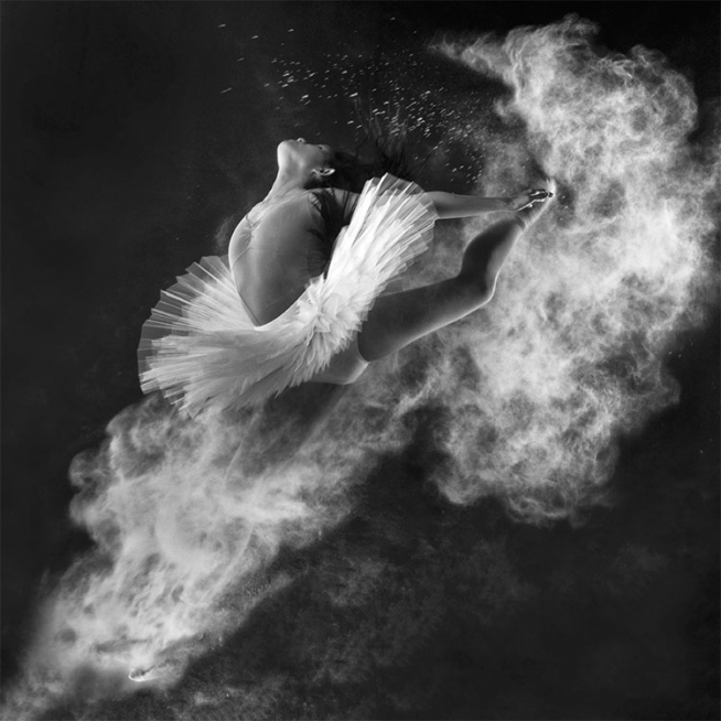 Down To Earth Poster / 50x50 cm em Desenio AB (8696)